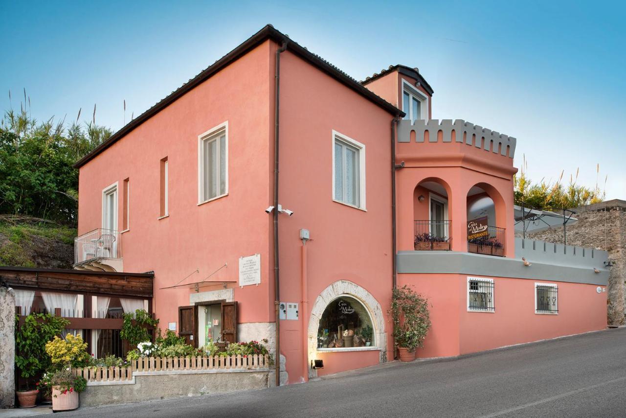 Giu Al Mulino Guest House Pontecagnano Eksteriør bilde