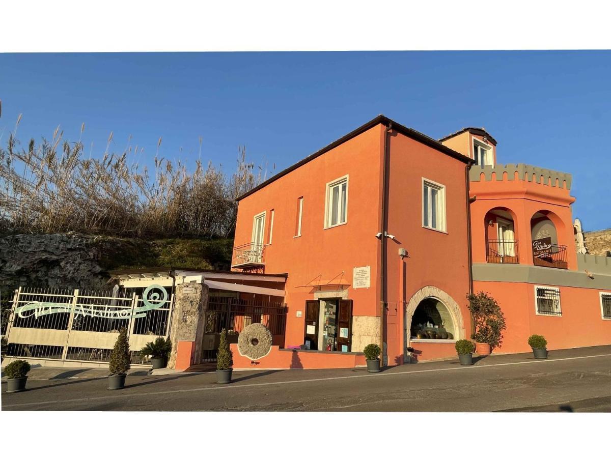 Giu Al Mulino Guest House Pontecagnano Eksteriør bilde