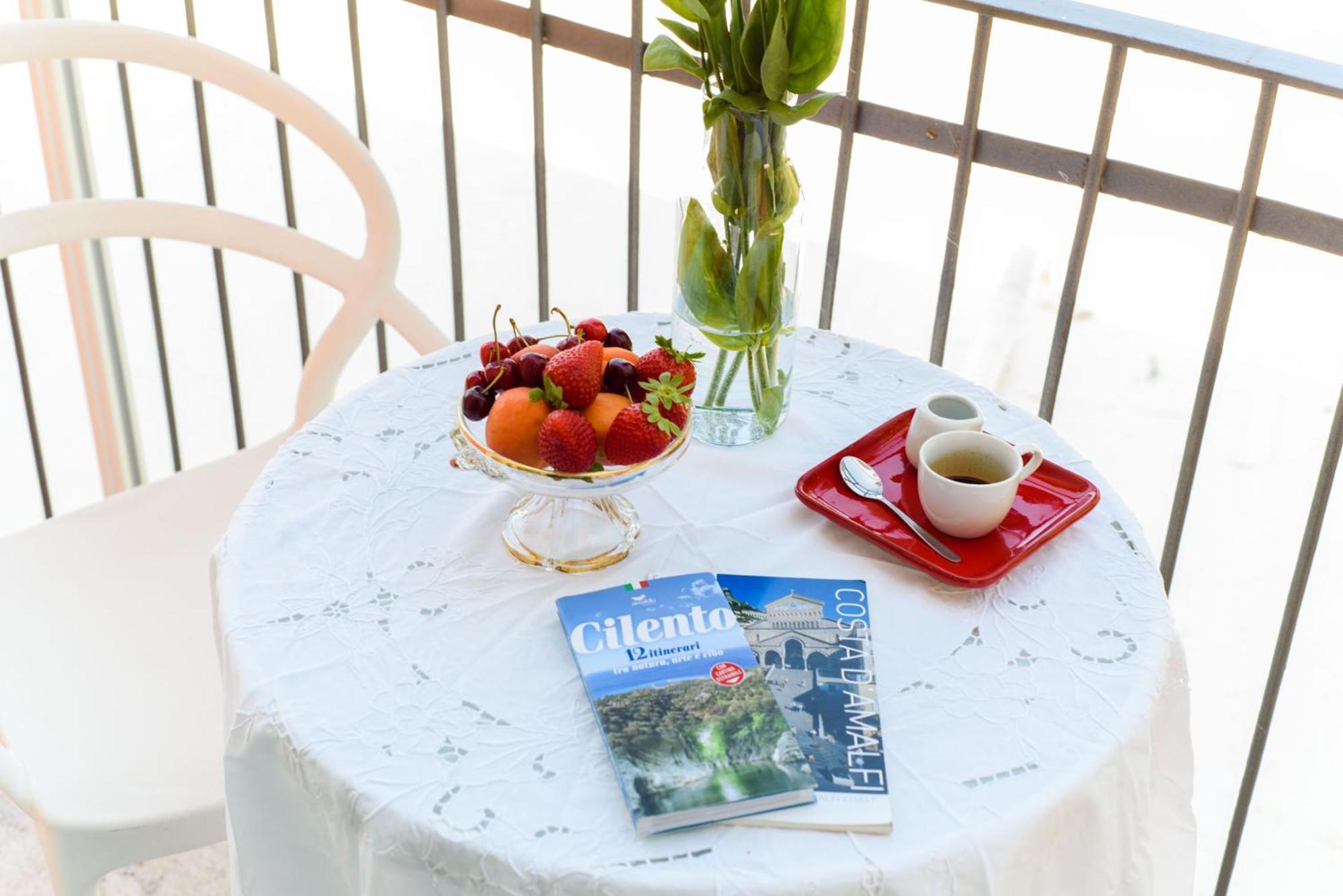 Giu Al Mulino Guest House Pontecagnano Eksteriør bilde