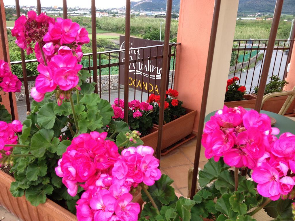 Giu Al Mulino Guest House Pontecagnano Eksteriør bilde